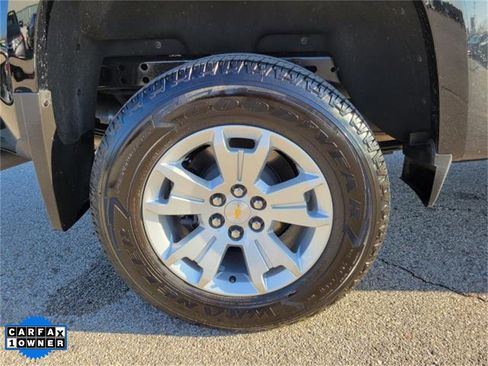 Used 2022 Chevrolet Colorado LT w/ LT Convenience Package image 5