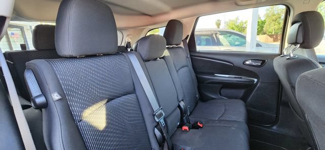 Used 2018 Dodge Journey SE FWD image 14