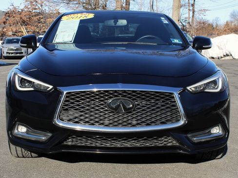 Used 2018 INFINITI Q60 3.0t Luxe image 2