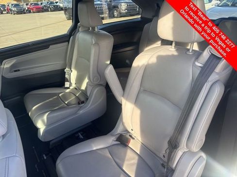 Used 2024 Honda Odyssey EX-L image 13