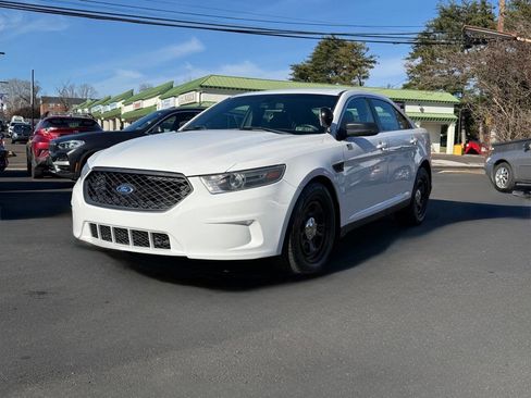Used 2015 Ford Taurus Police Interceptor image 4