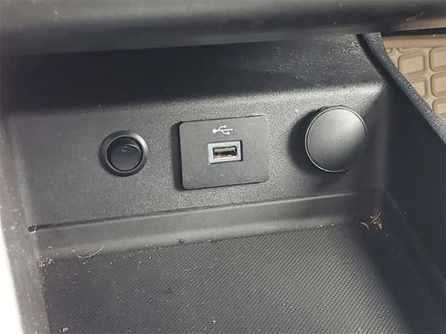 Used 2018 Ford Fusion S image 22