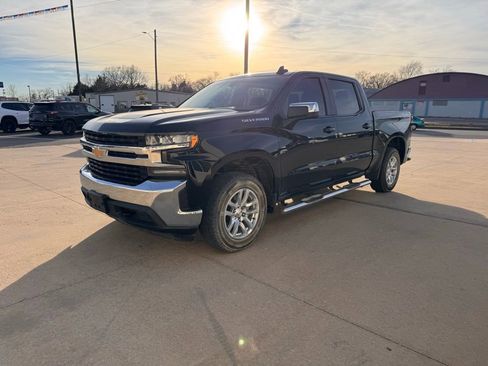 Used 2020 Chevrolet Silverado 1500 LT w/ All-Star Edition image 7