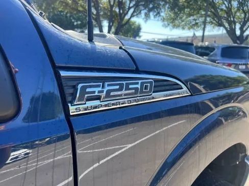 Used 2015 Ford F250 XLT AWD/4WD image 4