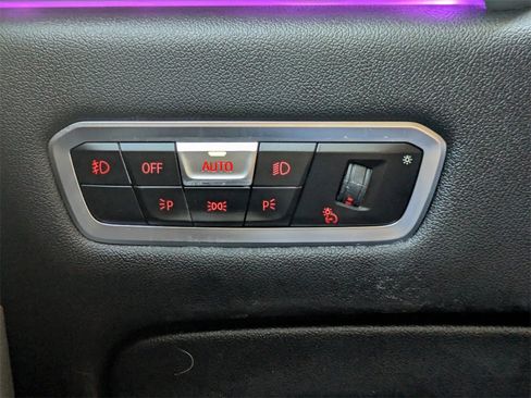 Used 2020 BMW X7 xDrive40i w/ Premium Package image 28