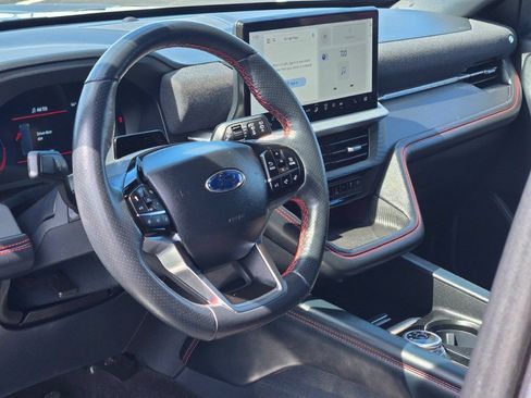 Used 2025 Ford Explorer ST-Line AWD/4WD image 27