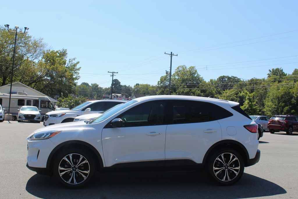 Used 2021 Ford Escape SE w/ SE Sport Appearance Package AWD/4WD image 11