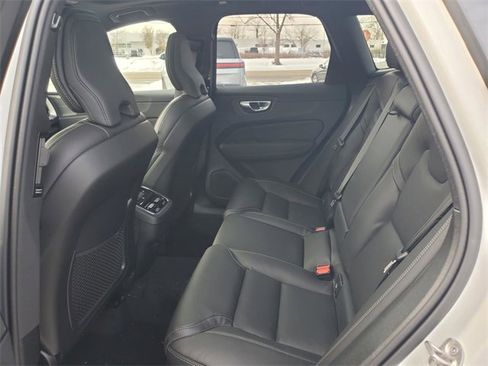 New 2026 Volvo XC60 B5 Ultra w/ Protection Package Premier image 26