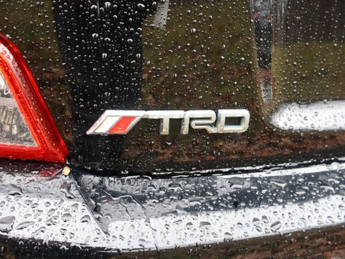 Used 2013 Scion tC image 8