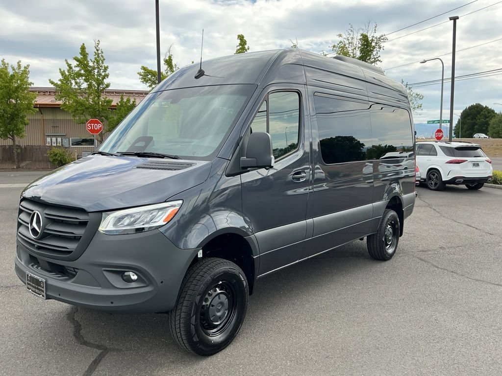 New 2026 Mercedes-Benz Sprinter 2500 360° Tour