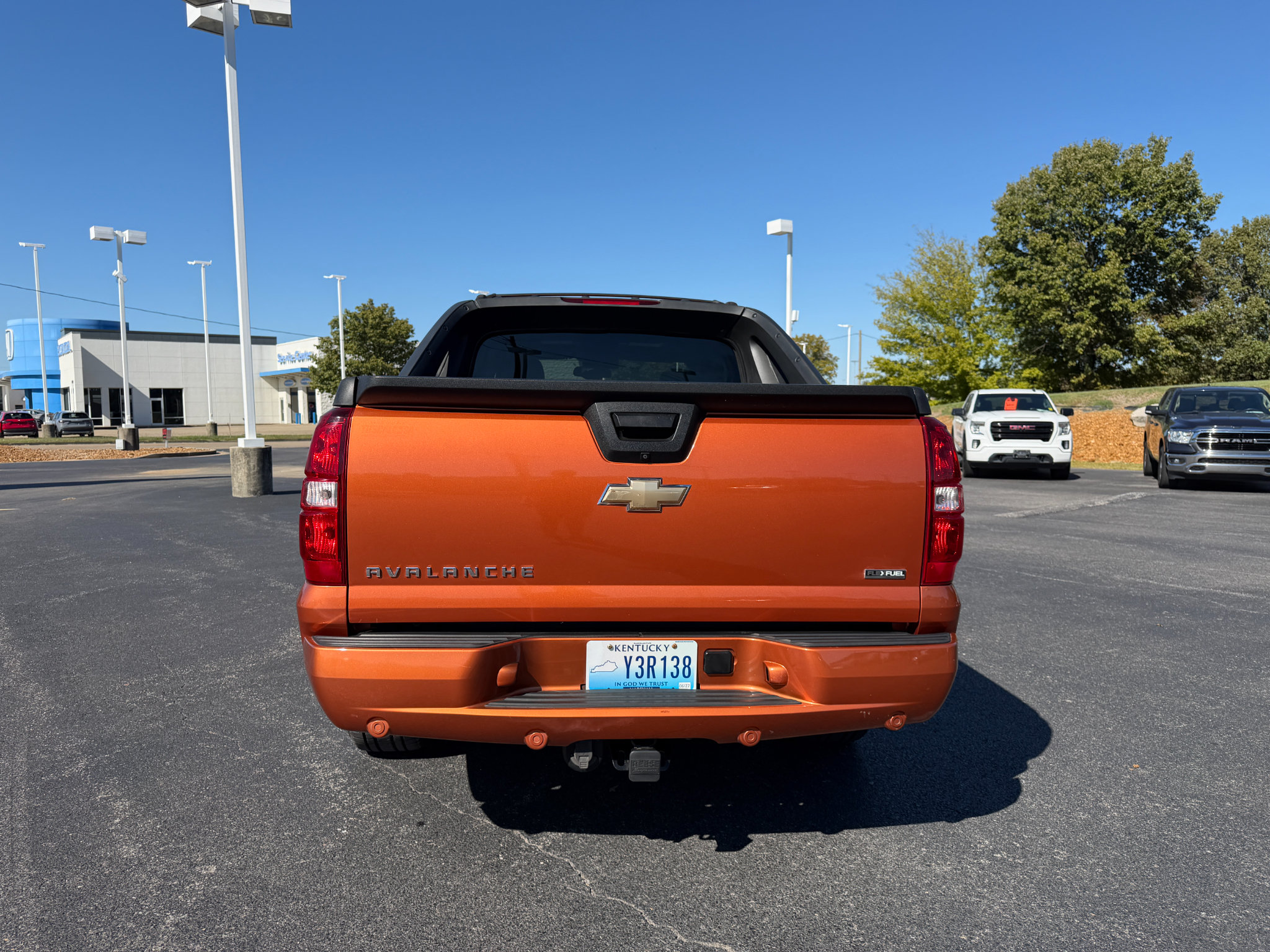 Used 2007 Chevrolet Avalanche LTZ w/ LTZ Preferred Equipment Group RWD image 6