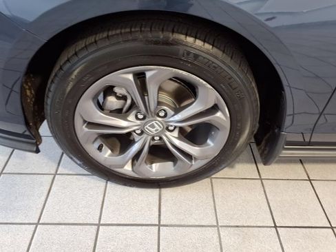 Certified 2024 Honda Accord EX image 5