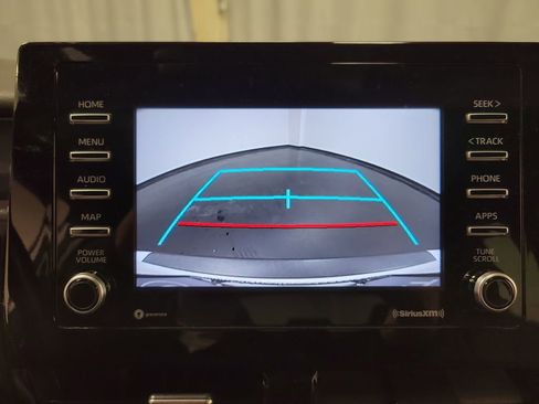 Used 2023 Toyota Camry SE image 19