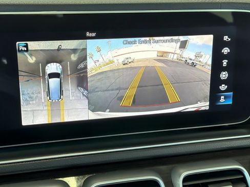 Used 2023 Mercedes-Benz GLS 450 4MATIC image 20