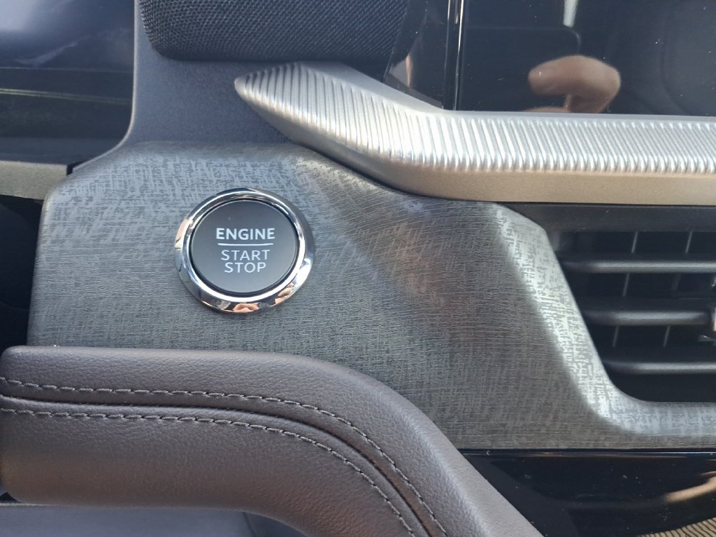New 2027 Ford Explorer Platinum AWD/4WD image 19