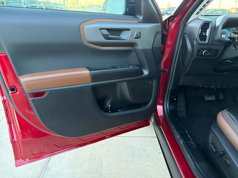 New 2025 Ford Bronco Sport Outer Banks w/ Outer Banks Tech Package+ image 10