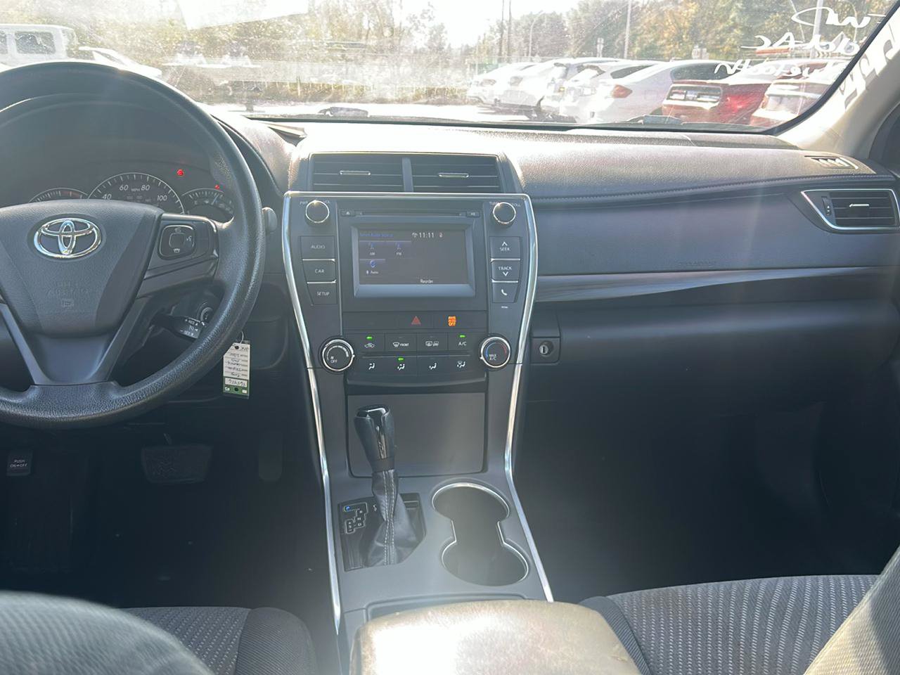 Used 2015 Toyota Camry LE FWD image 10