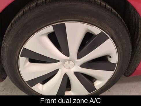 Used 2020 Tesla Model S Long Range image 2