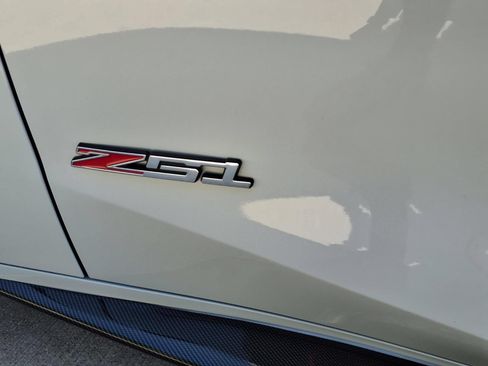 Used 2023 Chevrolet Corvette Stingray Preferred Cpe w/ Z51 Performance Package RWD image 12