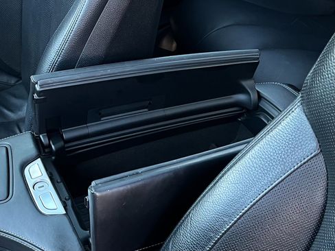 Used 2017 BMW 640i Gran Coupe image 30