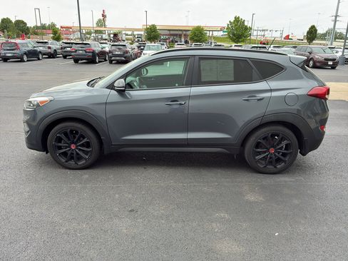 Used 2017 Hyundai Tucson Night AWD/4WD image 3
