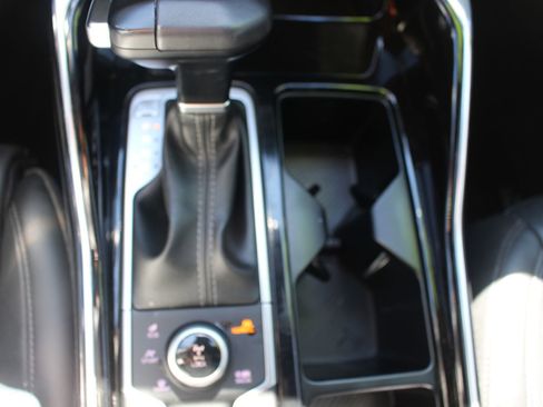 Certified 2024 Kia Sorento SX Prestige image 40