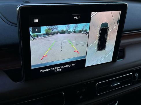 Used 2023 Lincoln Aviator Reserve w/ Equipment Group 201A image 18