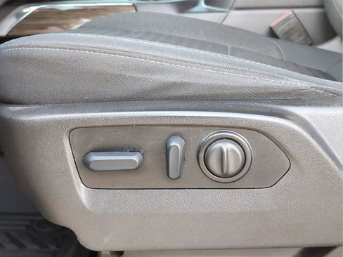 Used 2022 Chevrolet Silverado 1500 LT Trail Boss image 14