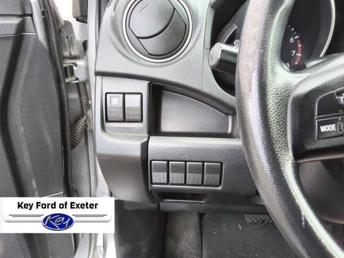 Used 2013 MAZDA MAZDA5 Sport FWD image 18