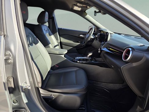 Used 2024 Chevrolet Trax RS w/ Driver Confidence Package image 20