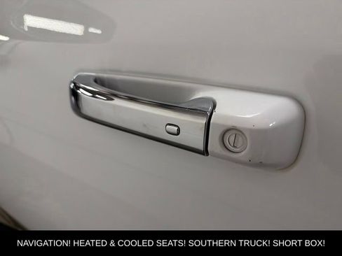 Used 2014 RAM 2500 Longhorn AWD/4WD image 6