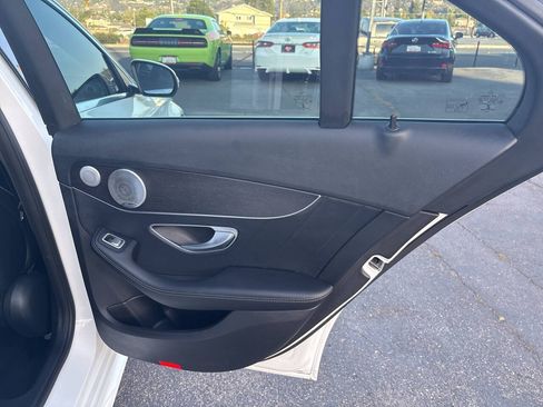 Used 2019 Mercedes-Benz C 300 Sedan image 22