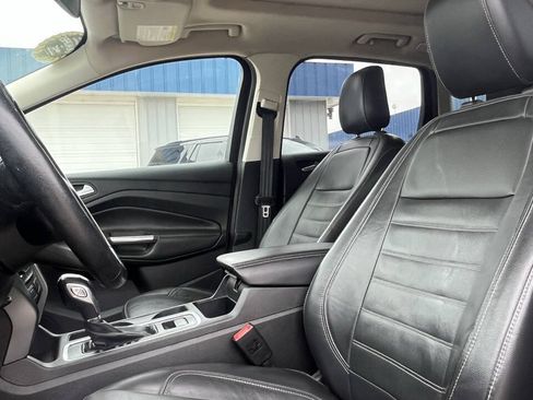 Used 2018 Ford Escape SEL FWD image 11