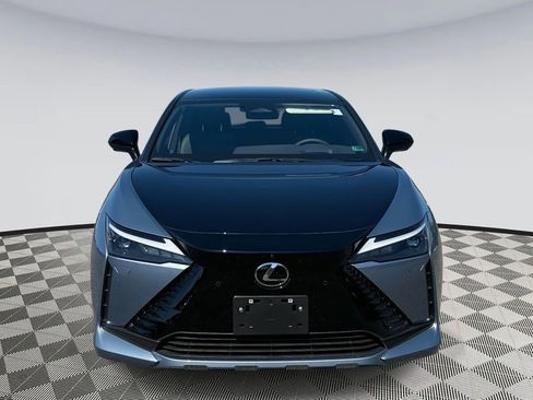 Used 2025 Lexus RZ 450e image 6