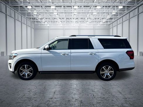 Used 2024 Ford Expedition Max Limited RWD image 4