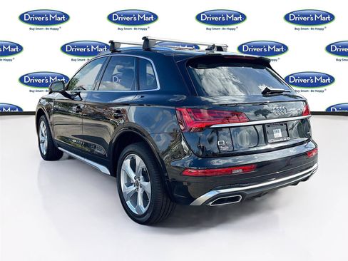 Used 2022 Audi Q5 2.0T Prestige w/ Prestige Package image 6