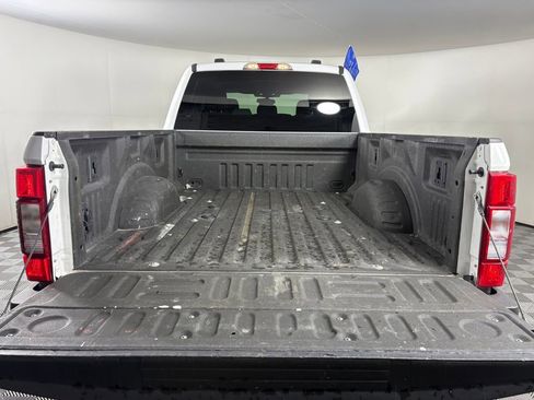 Certified 2022 Ford F250 XLT AWD/4WD image 29