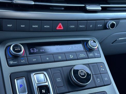 Used 2025 Hyundai Palisade SEL FWD image 20