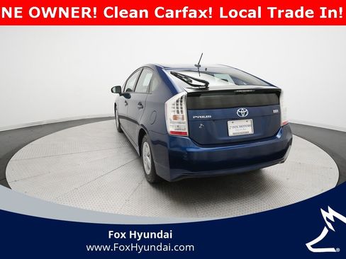 Used 2011 Toyota Prius Five image 32