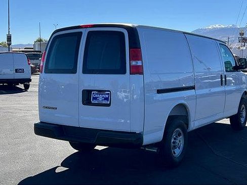 New 2025 Chevrolet Express 2500 w/ Driver Convenience Package image 5