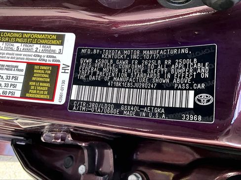 Used 2018 Toyota Avalon XLE FWD image 36