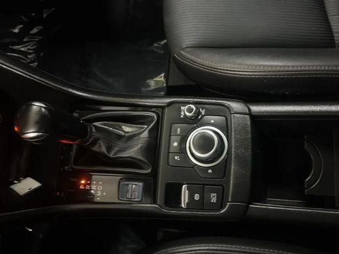 Used 2019 MAZDA CX-3 Touring w/ Preferred Equipment Package FWD image 12