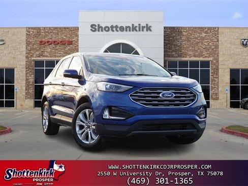 Used 2024 Ford Edge Titanium image 1