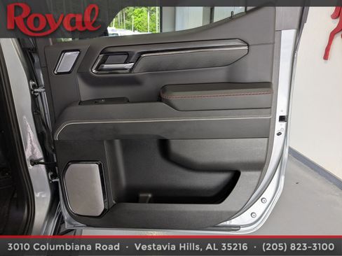 Used 2024 GMC Sierra 1500 AT4X AWD/4WD image 9