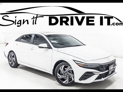 Used 2025 Hyundai Elantra Limited