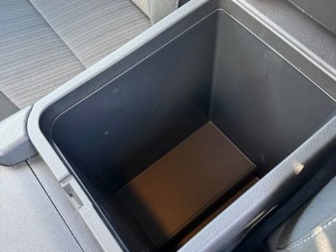 Certified 2025 Nissan Sentra SV image 19