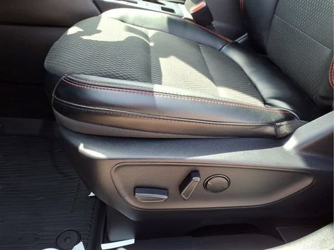 Certified 2024 Ford Escape ST-Line w/ Tech Pack #1 AWD/4WD image 15