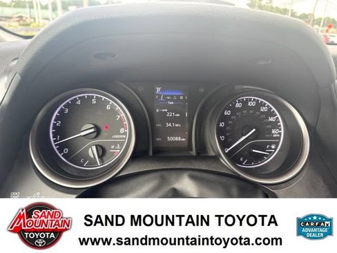 Used 2023 Toyota Camry SE FWD image 15
