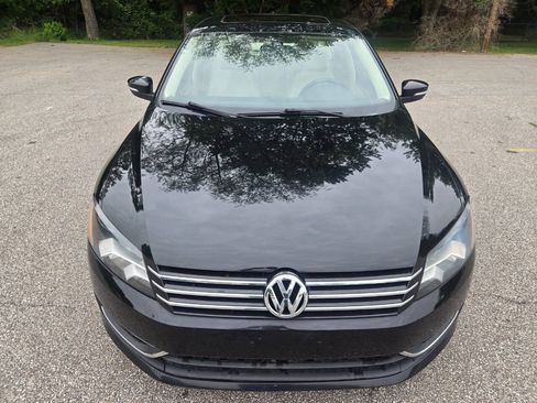 Used 2013 Volkswagen Passat 2.5 SE FWD image 16
