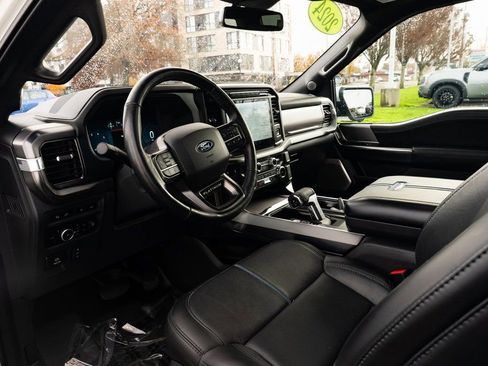 Used 2024 Ford F150 Platinum w/ FX4 Off-Road Package AWD/4WD image 23